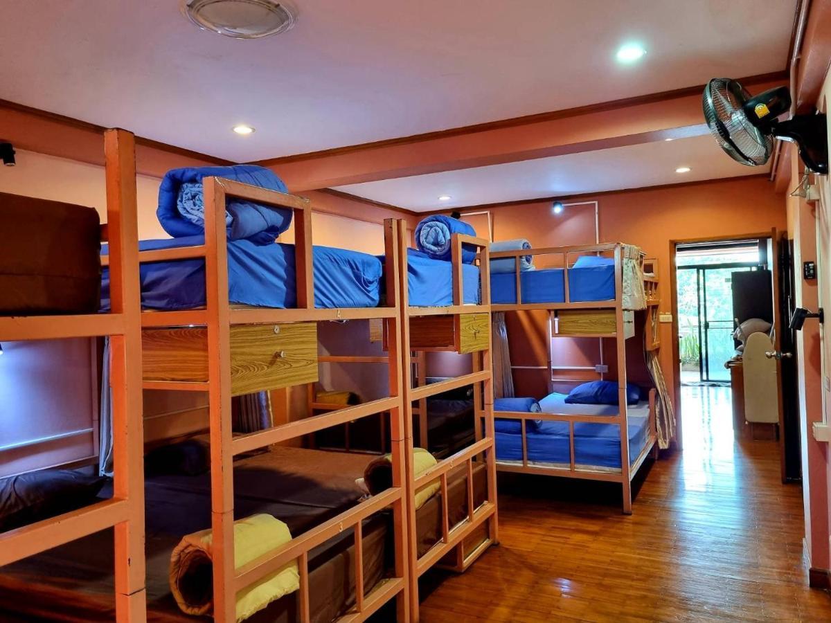 T2B Hostel Чиангмай Экстерьер фото