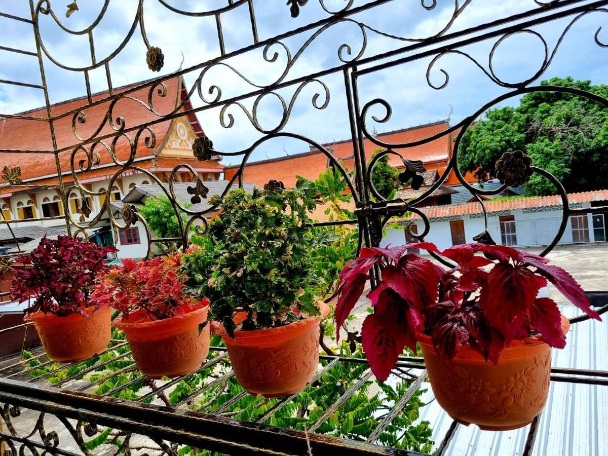 T2B Hostel Чиангмай Экстерьер фото