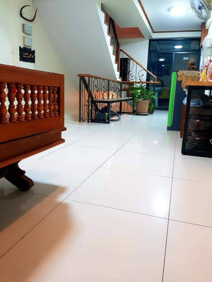 T2B Hostel Чиангмай Экстерьер фото