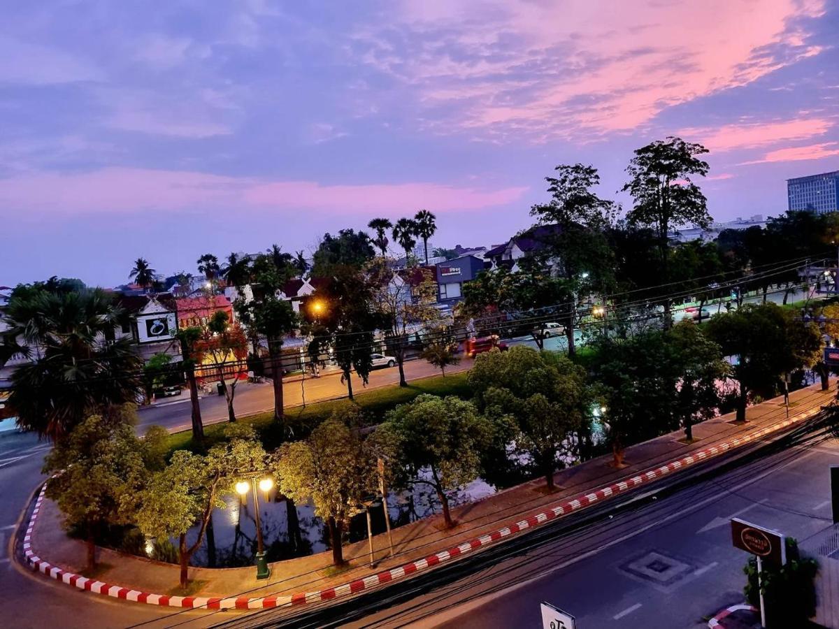 T2B Hostel Чиангмай Экстерьер фото