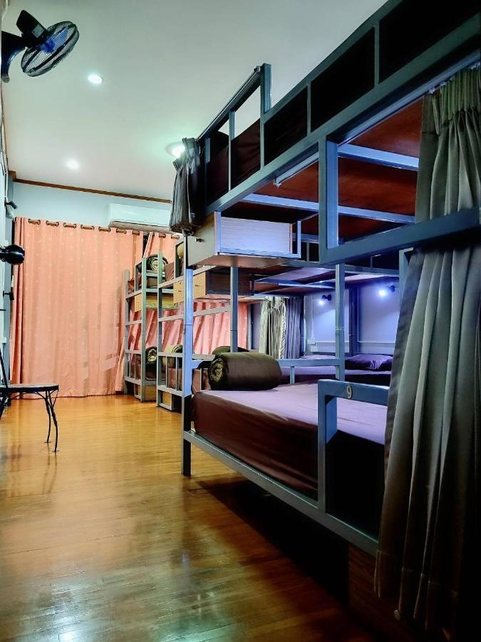 T2B Hostel Чиангмай Экстерьер фото